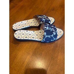 Hill House Home Italian Leather Slide Sandals Blue Floral Embroidered Size 39